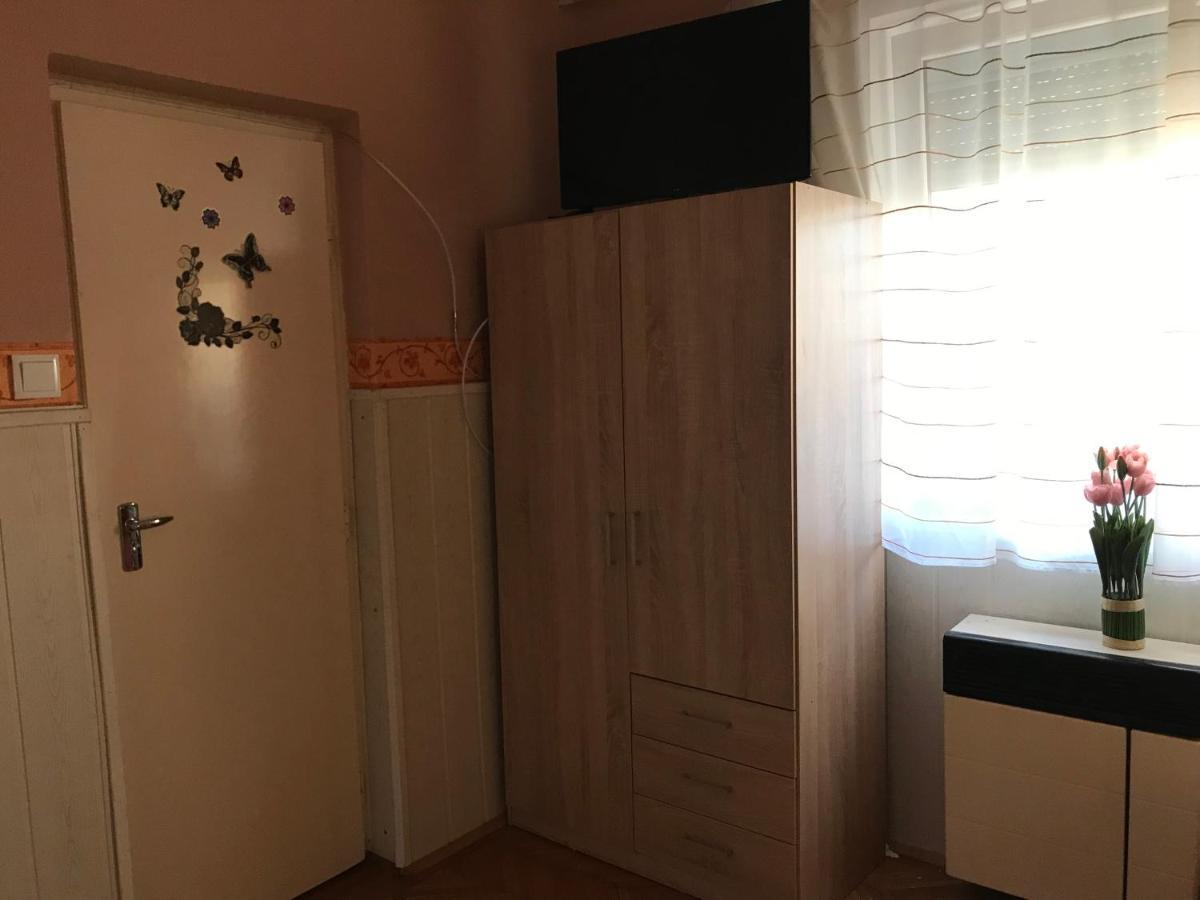 Summer Apartman Hajduszoboszlo Exterior photo