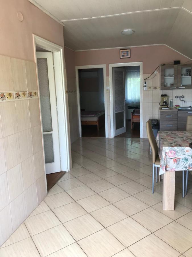 Summer Apartman Hajduszoboszlo Exterior photo
